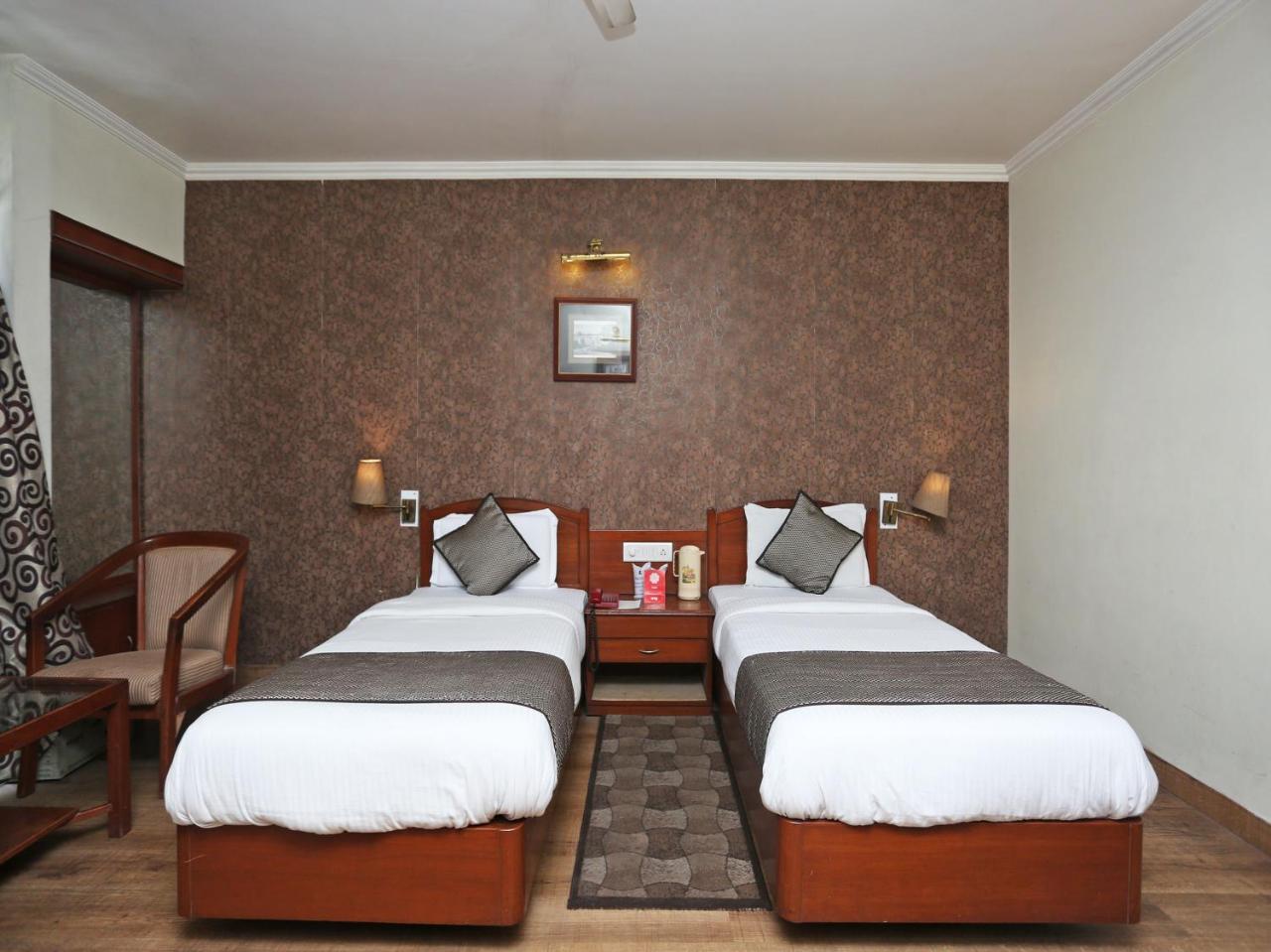 Oyo 3499 Tekarees Inn Lucknow Exterior foto