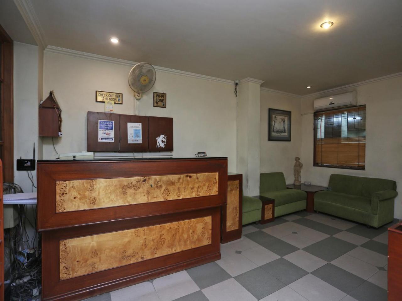 Oyo 3499 Tekarees Inn Lucknow Exterior foto